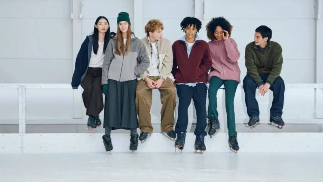 DeekSeek深夜再發梁文鋒署名論文/追覓CEO稱打造首個百萬億美金公司生態/iPhone官宣接入Gemini