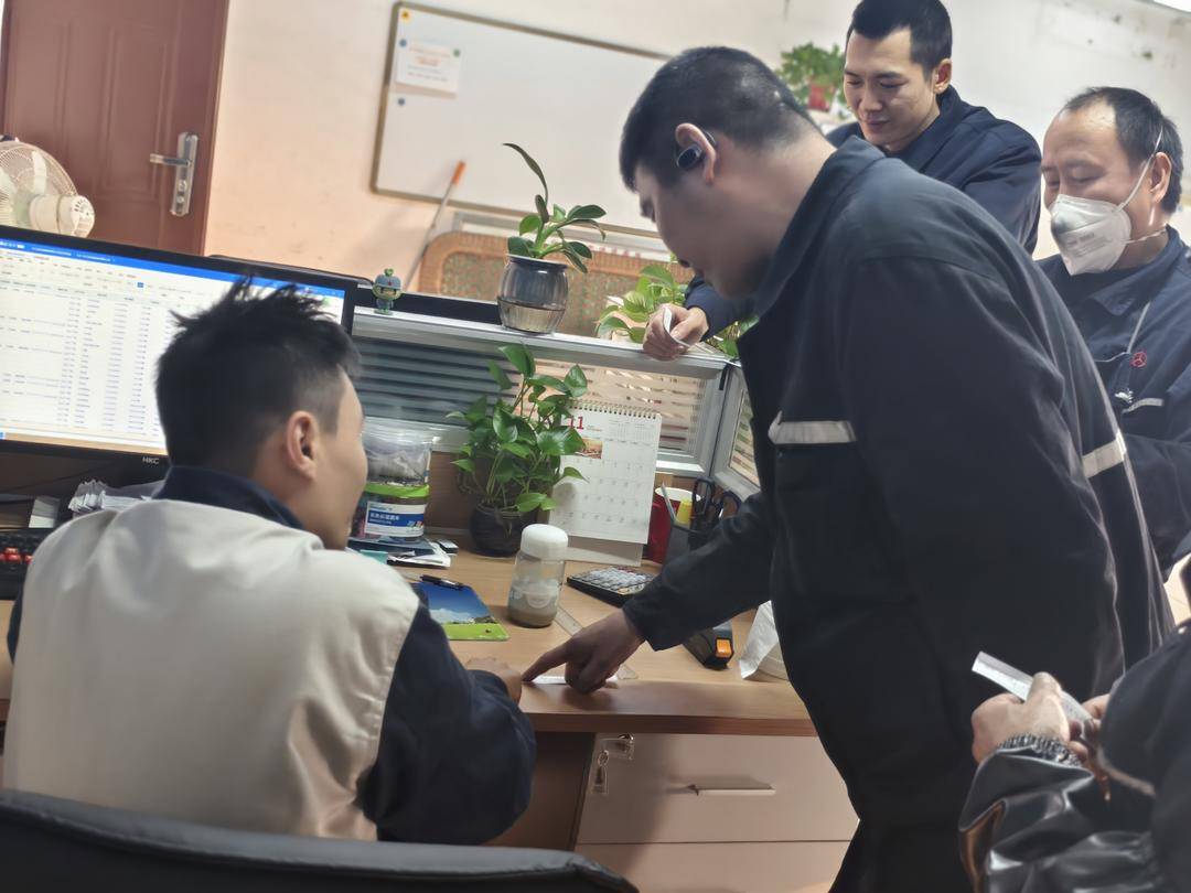 90後會計造出車間AI管家 每年為公司節約成本上百萬元