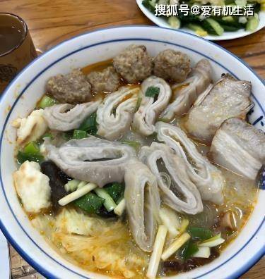 原創陝西十大泡饃美食：一口下去，吃出豪邁情懷！
